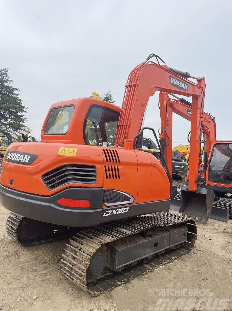 Doosan DX80 Excavadoras 7t - 12t