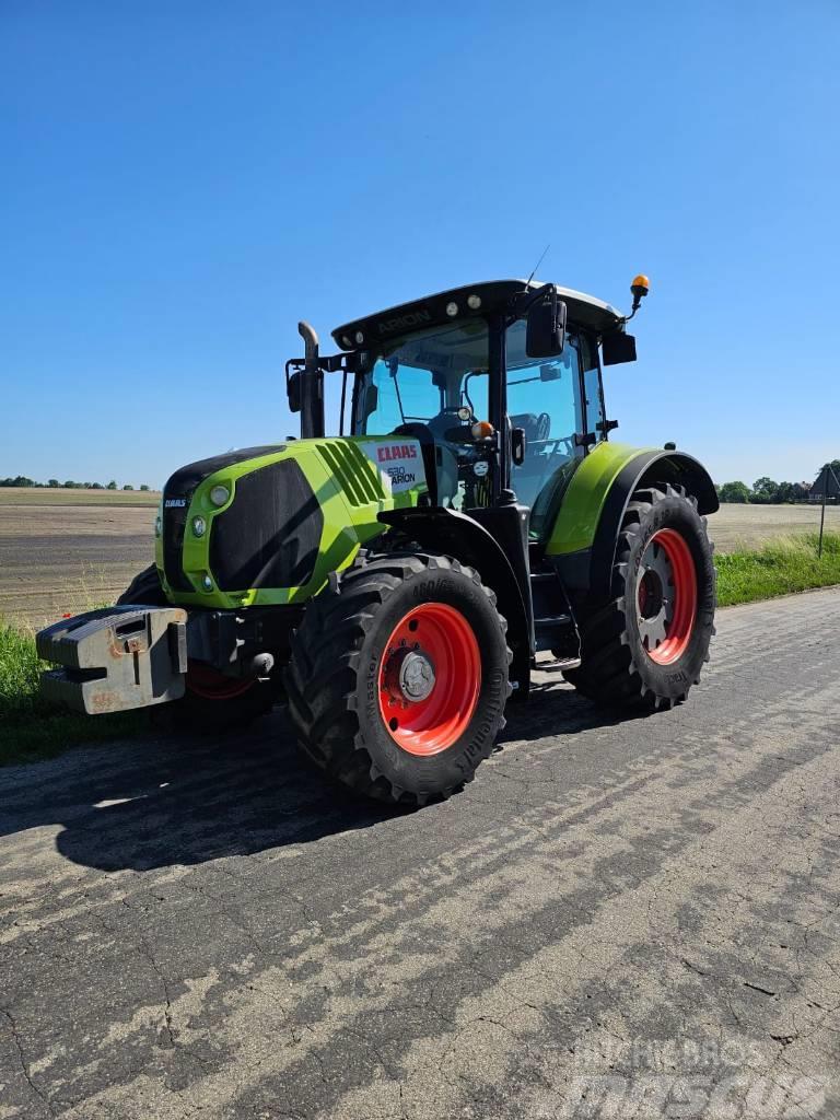 CLAAS Arion 530 Tractores