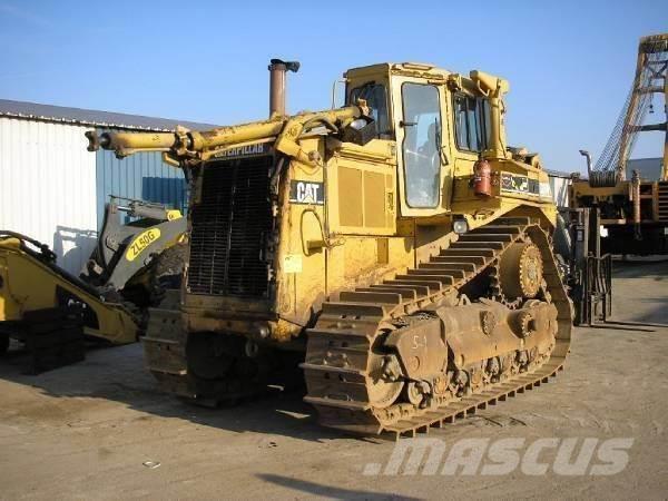 CAT D8N Buldozer sobre oruga