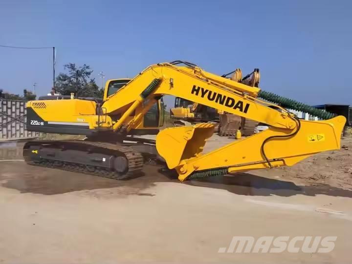 Hyundai R220 Excavadoras sobre orugas