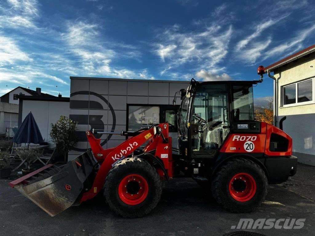 Kubota R 070 Cargadoras sobre ruedas