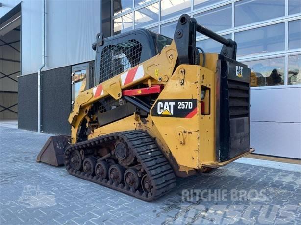 CAT 257 D Minicargadoras