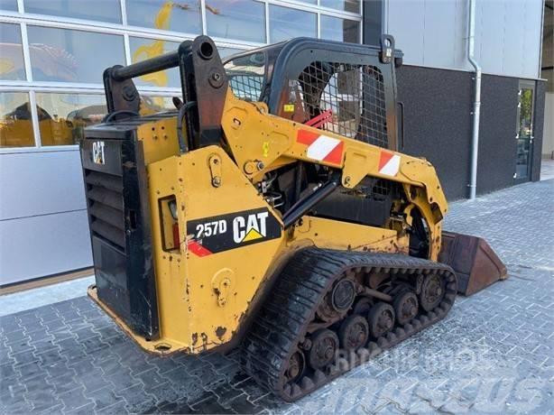 CAT 257 D Minicargadoras