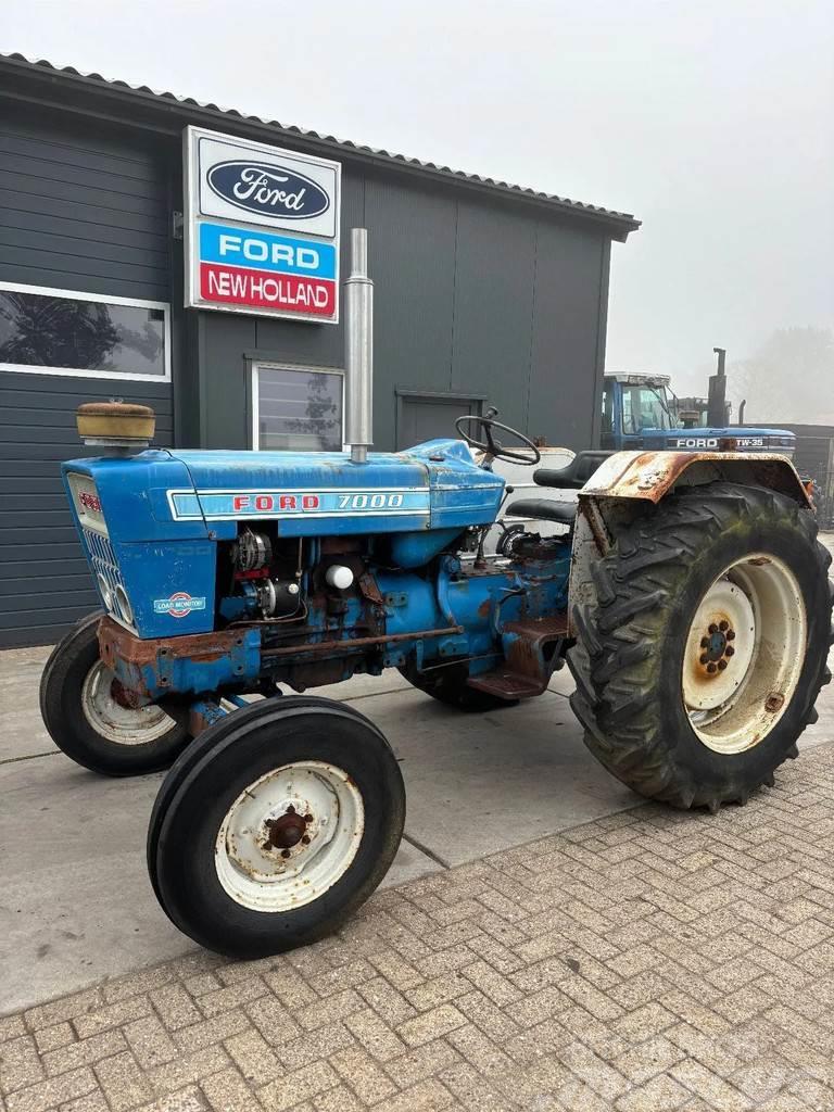 Ford 7000 Tractores