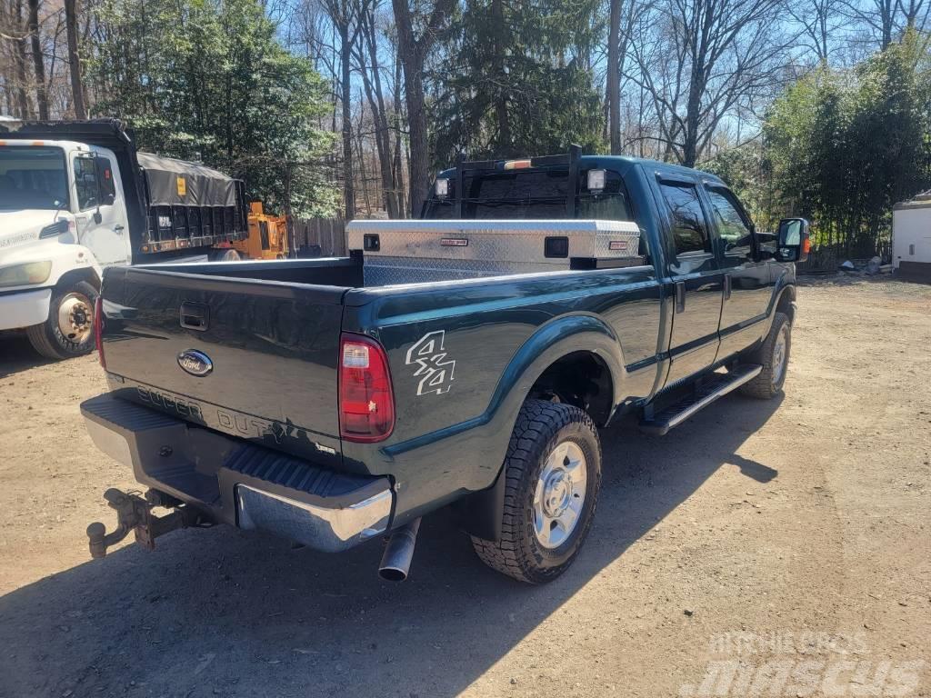 Ford F350 XLT Caja abierta/laterales abatibles