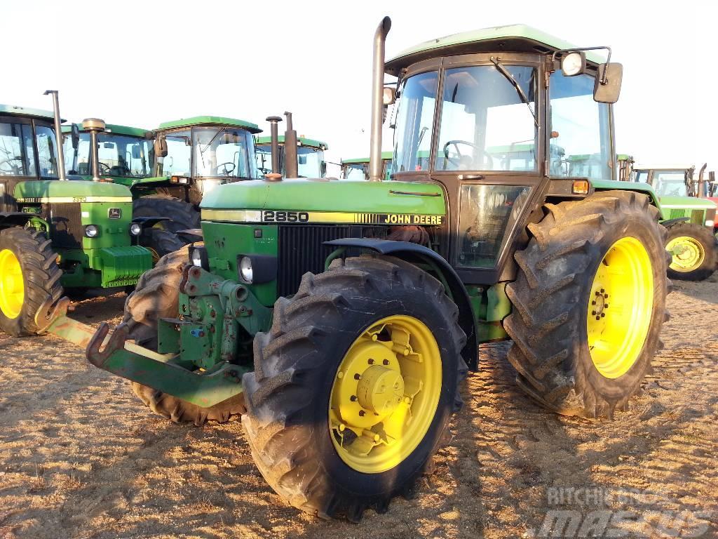 John Deere 2850 Tractores