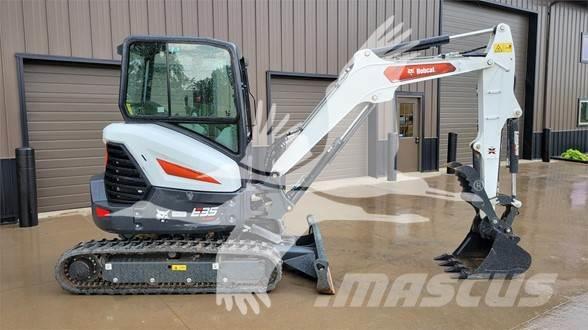 Bobcat E35R2 Miniexcavadoras