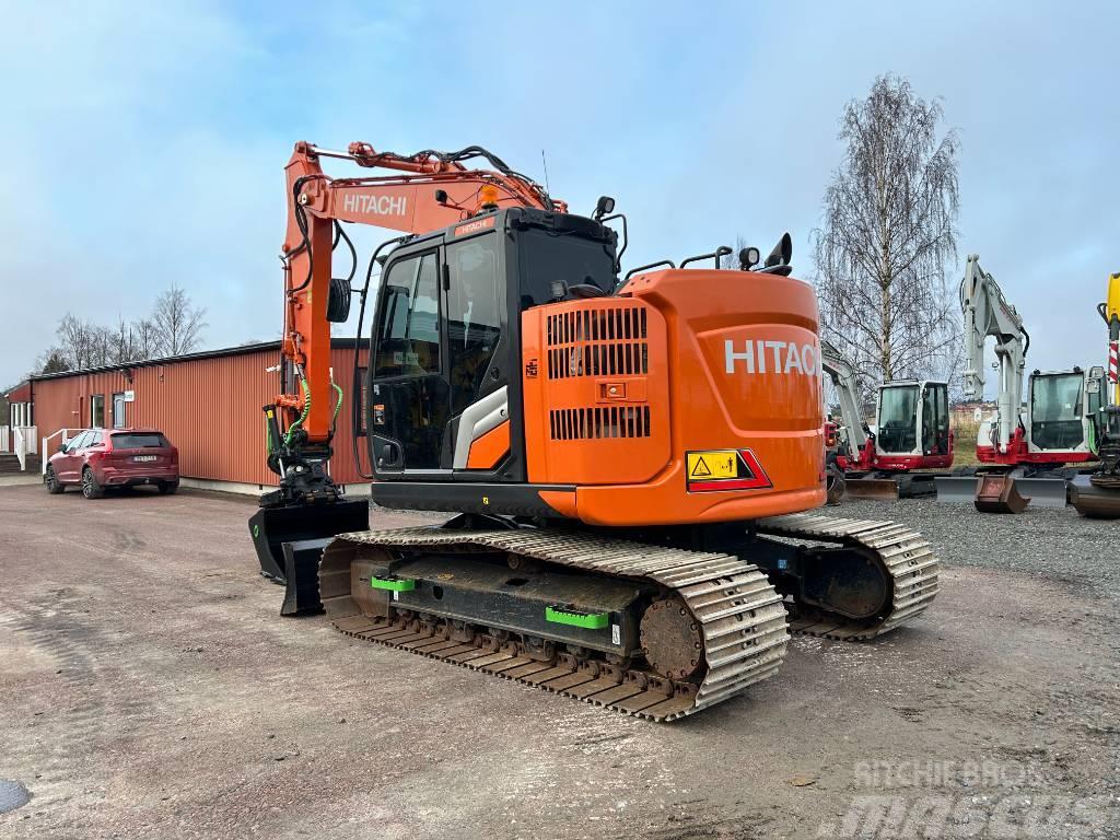 Hitachi ZX135-7 Excavadoras sobre orugas