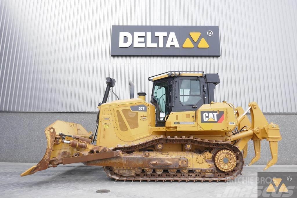 CAT D7E Buldozer sobre oruga