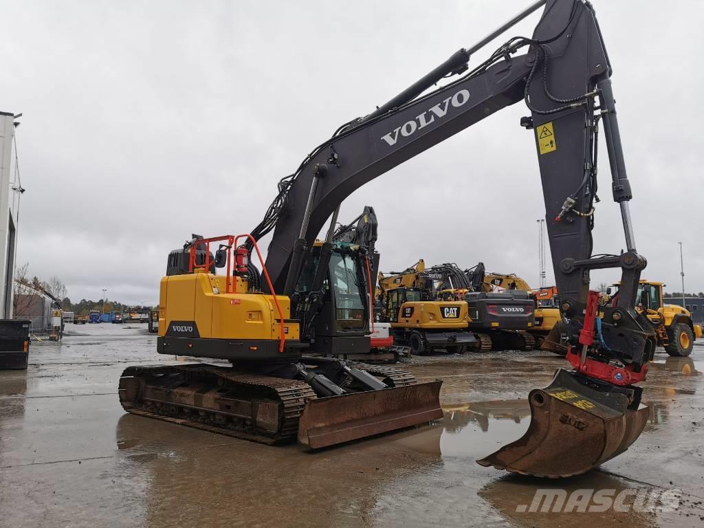 Volvo ECR235EL Excavadoras sobre orugas