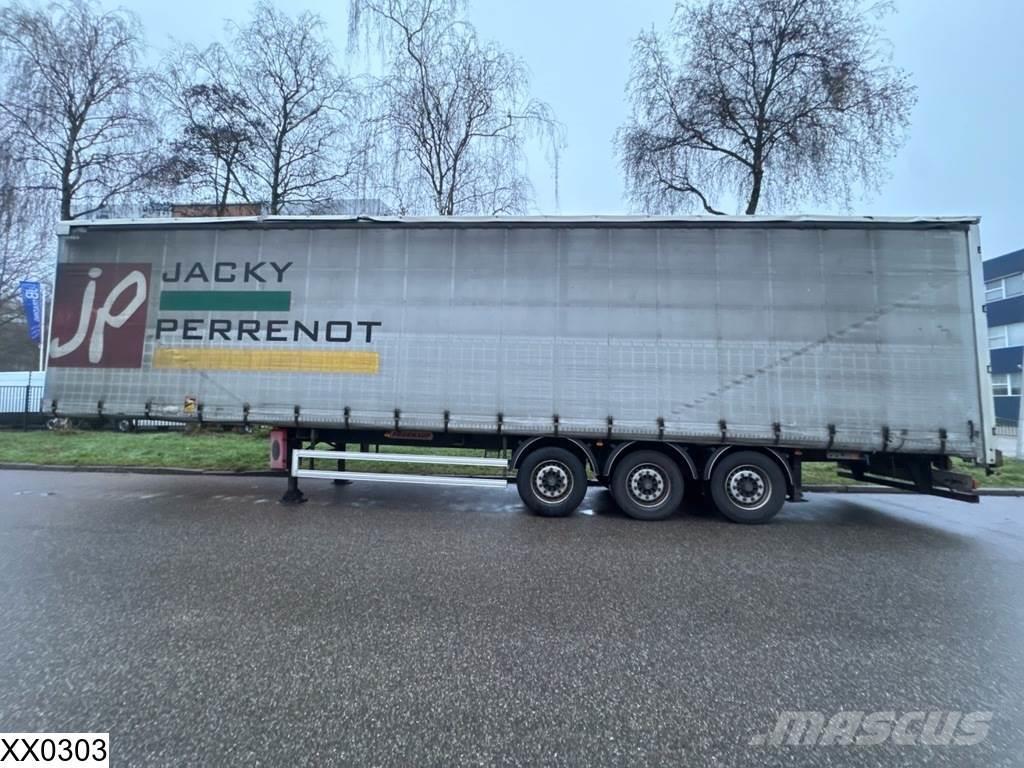 Fruehauf Tautliner Semirremolques de caja de lona