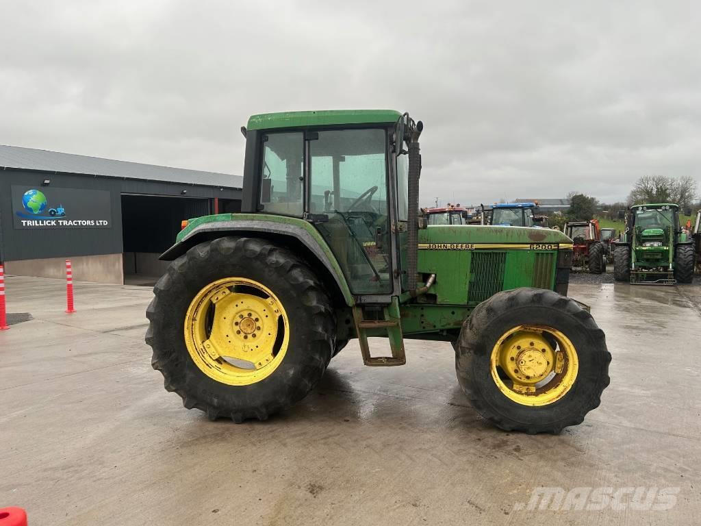 John Deere 6200 Tractores