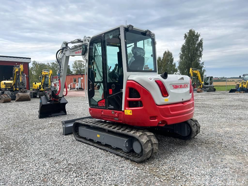 Takeuchi TB370 Excavadoras 7t - 12t