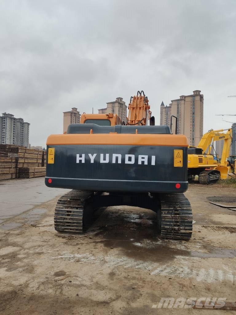 Hyundai R220LC-9S Excavadoras sobre orugas