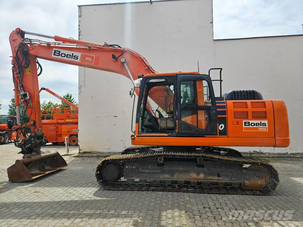 Komatsu PC210LC-10 Excavadoras sobre orugas