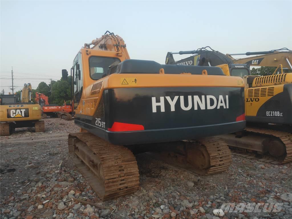 Hyundai R215-9 Excavadoras sobre orugas