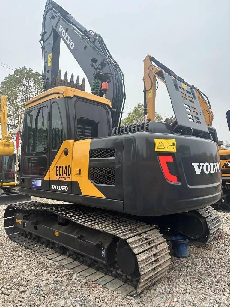 Volvo EC 140 Excavadoras sobre orugas