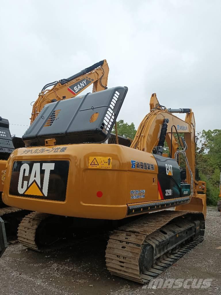 CAT 329 D2 Excavadoras 7t - 12t