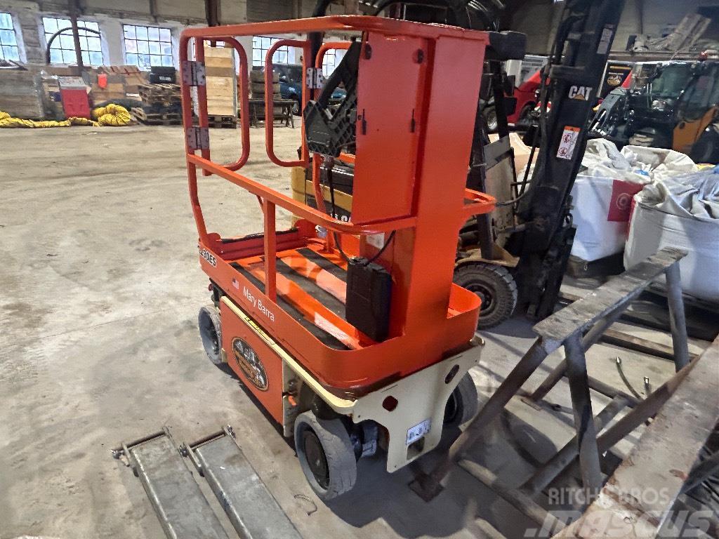 JLG 1230 ES Plataformas con jaula de elevación