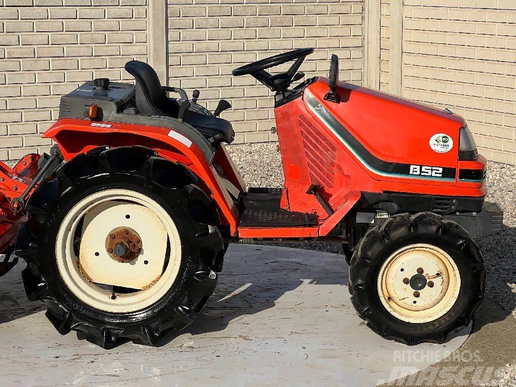 Kubota B52 Tractores