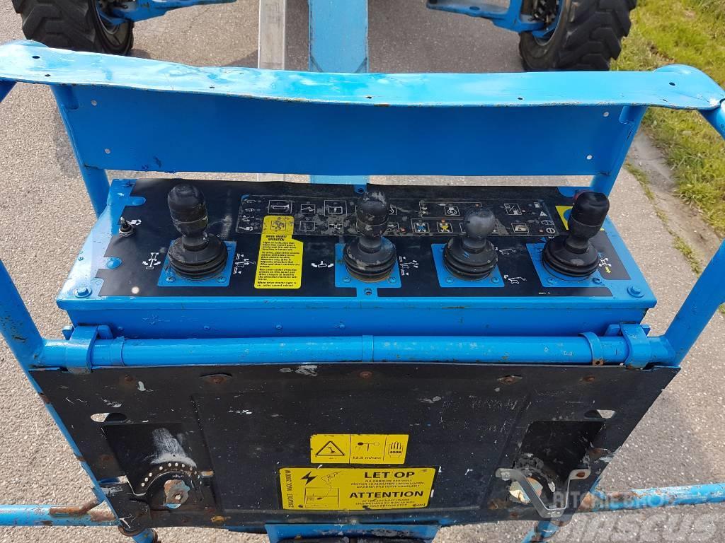 Genie Z 135 Plataformas con brazo de elevación manual