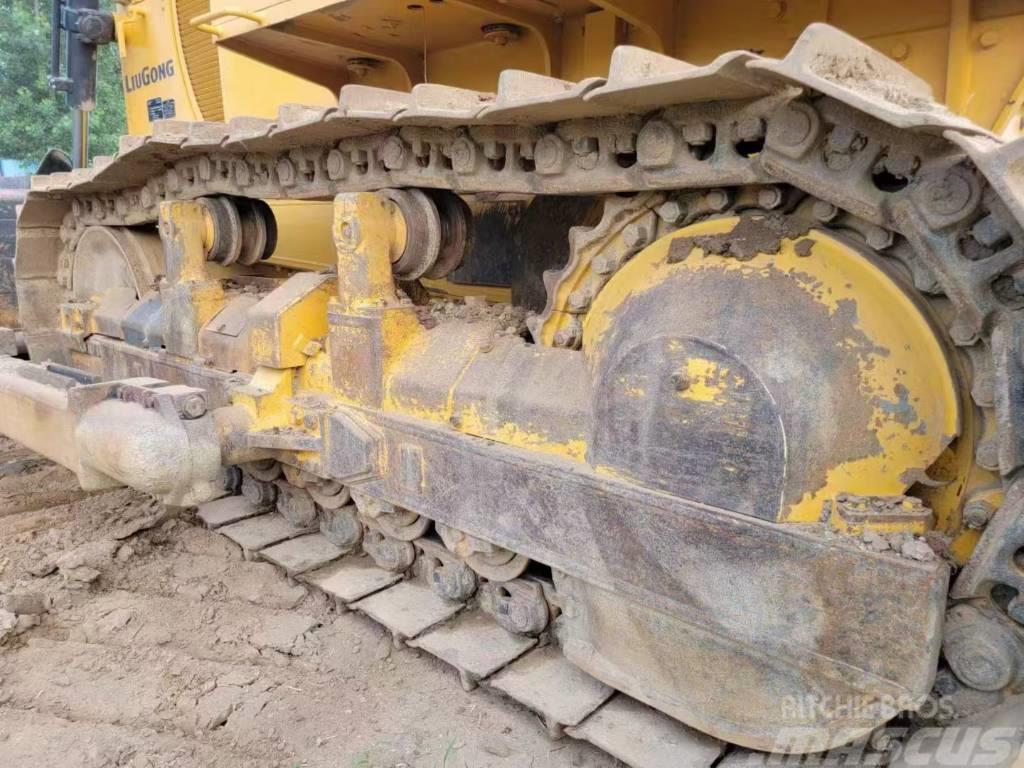 LiuGong B160C Buldozer sobre oruga