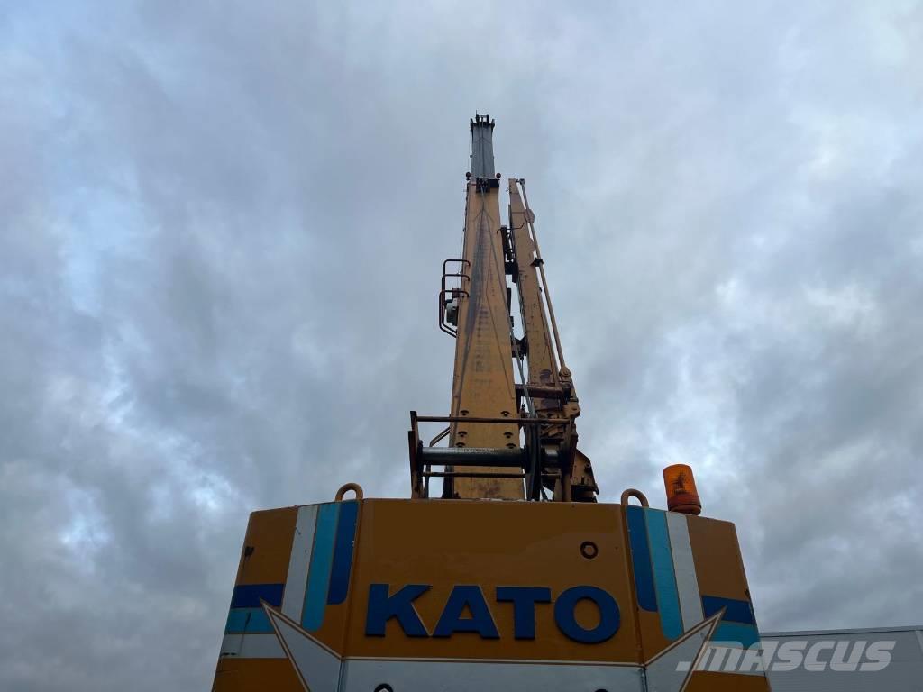 Kato KR 300 Grúas autopropulsadas