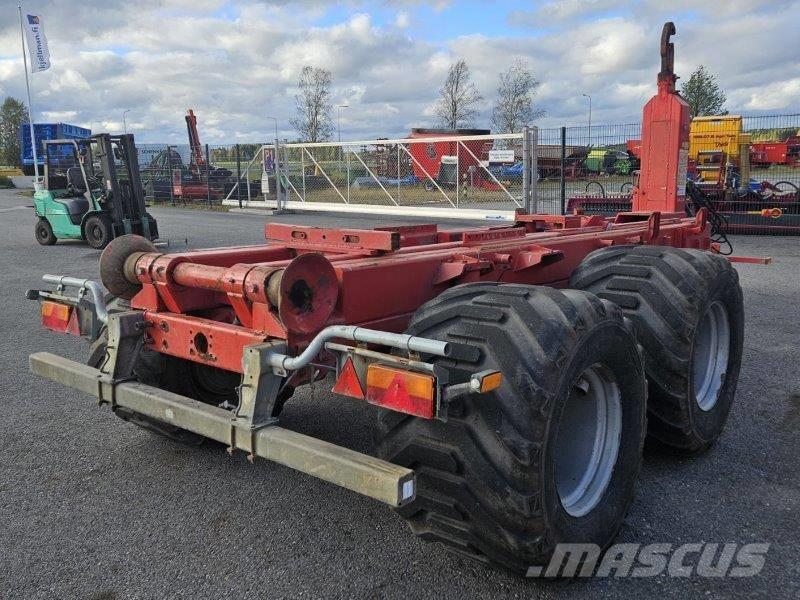 Pronar T 285 remolques con gancho elevador