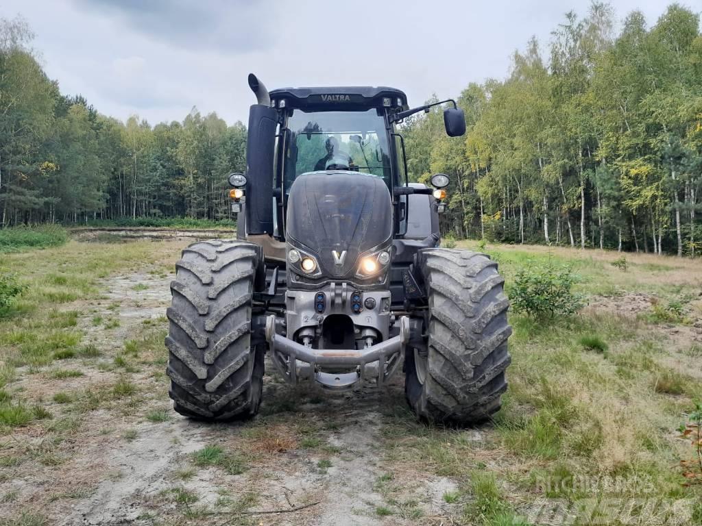 Valtra S 354 Tractores