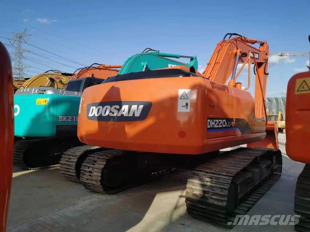 Doosan DH 220 Excavadoras sobre orugas