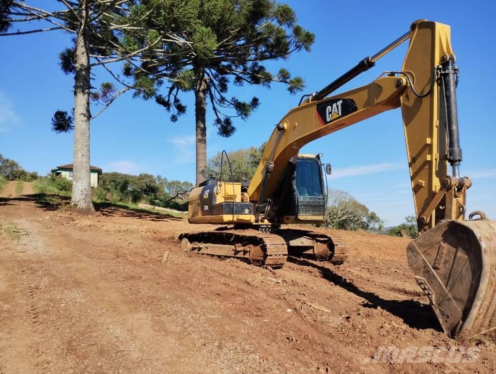 CAT 320D2 Excavadoras sobre orugas