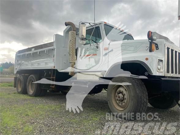 International 4900 Otros