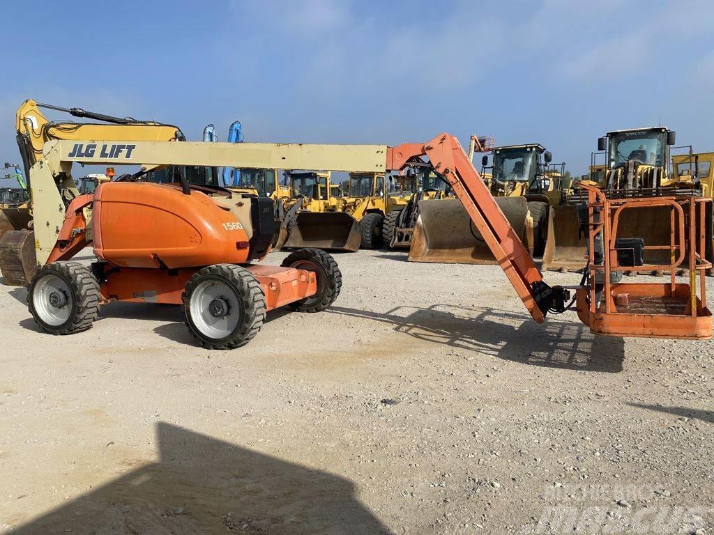 JLG 600AJ Plataformas con brazo de elevación telescópico