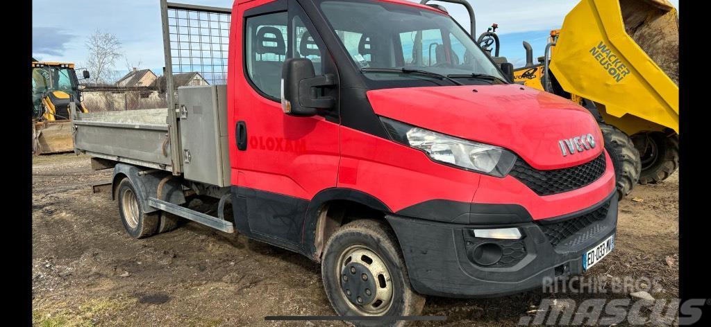 Iveco 35C 13 Caja abierta/laterales abatibles