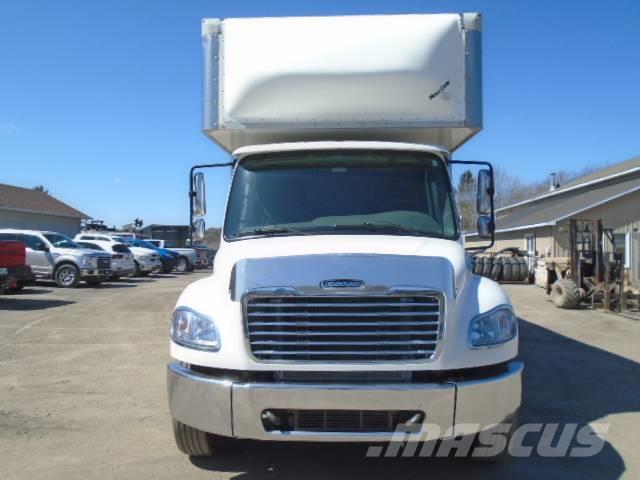 Freightliner M2 106 Cajas de remolque