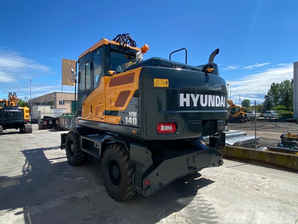 Hyundai HW140 Excavadoras de ruedas