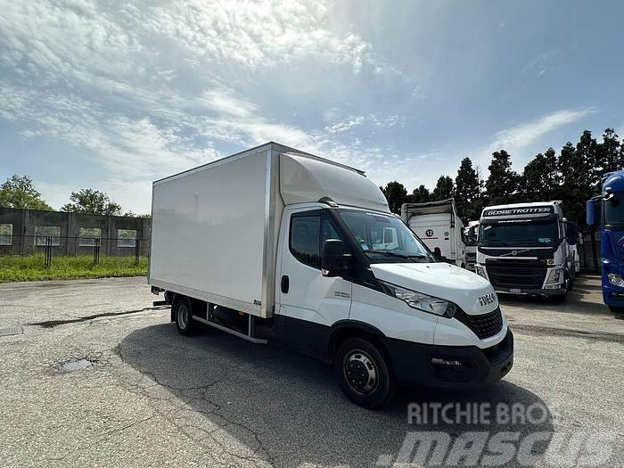 Iveco 35C16 Otros