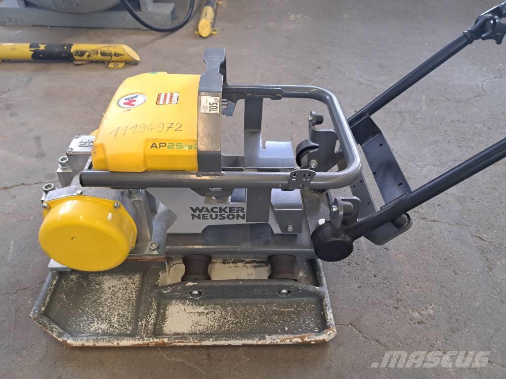 Wacker Neuson APS2560e Placas compactadoras