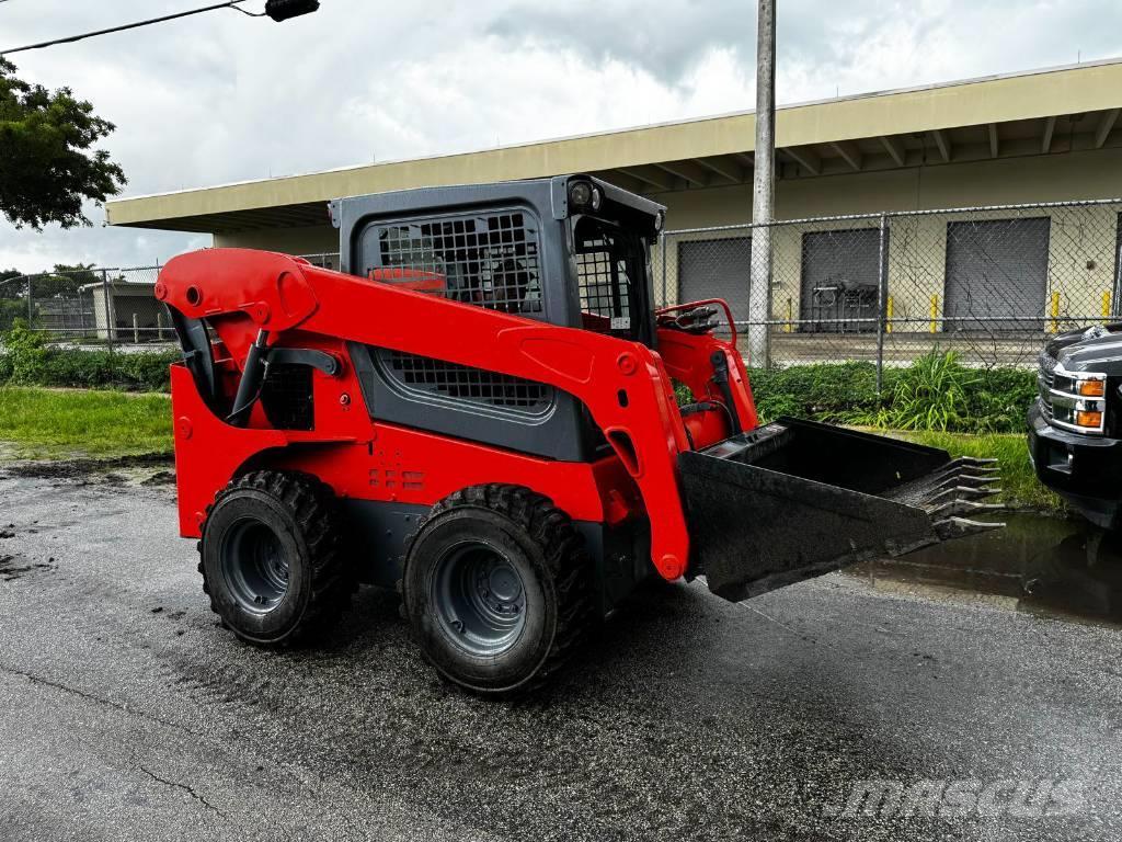 Kubota SSV 75 Minicargadoras