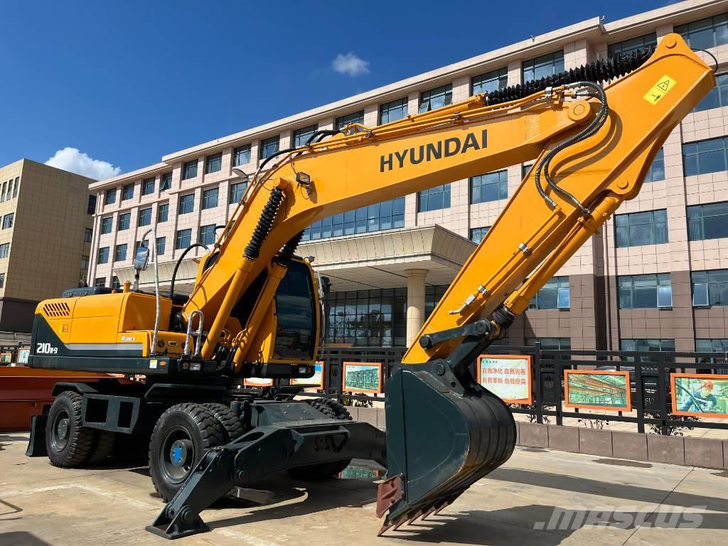 Hyundai R210W-9 Excavadoras de ruedas