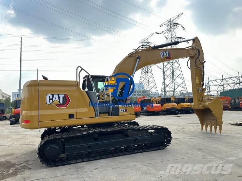 CAT 323GC Excavadoras sobre orugas