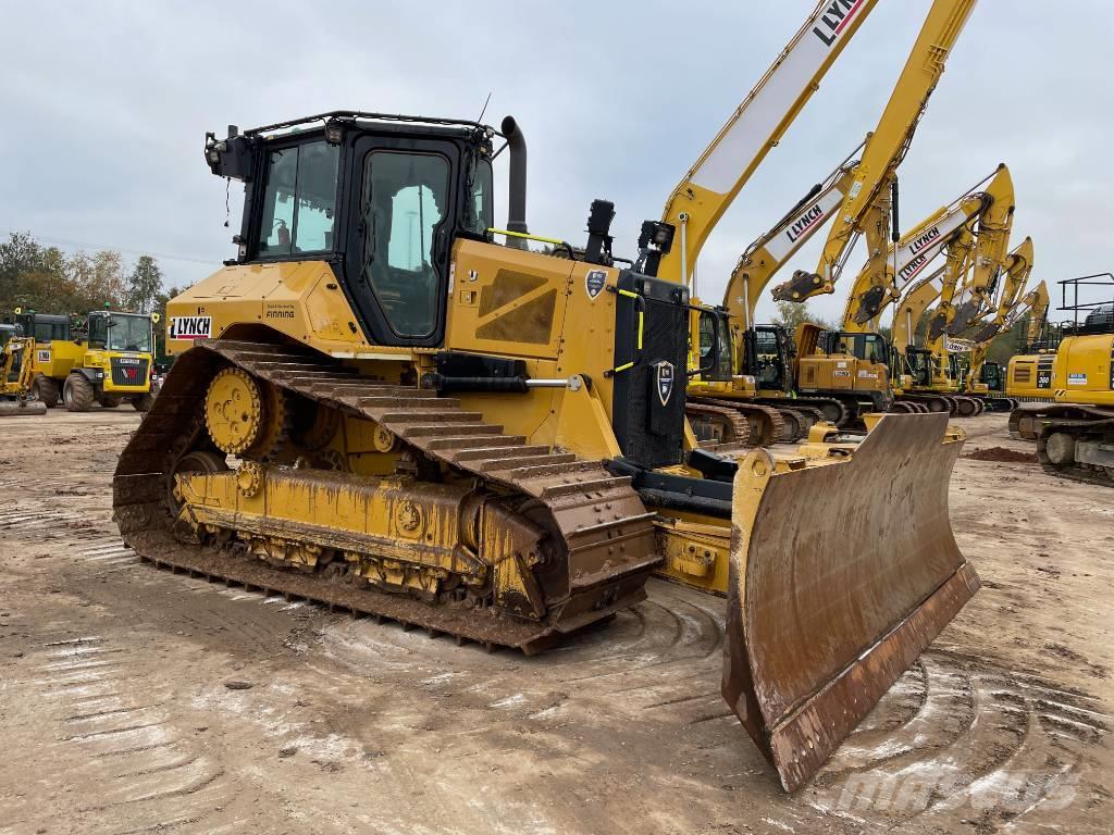 CAT D 5 Buldozer sobre oruga