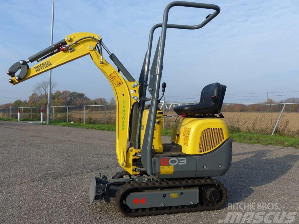 Wacker Neuson 803 Miniexcavadoras