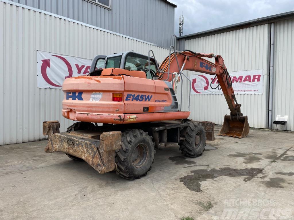 Kobelco E145W Excavadoras de ruedas