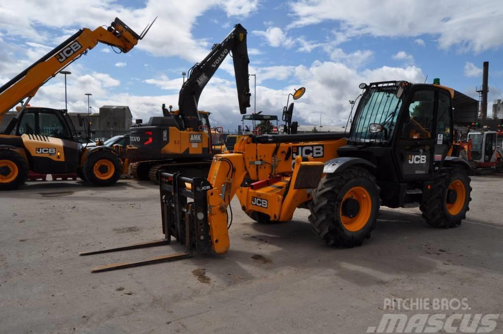 JCB 540-140 Carretillas telescópicas