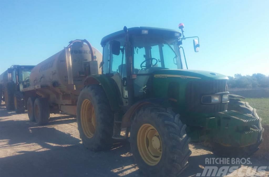 John Deere 6220 Tractores