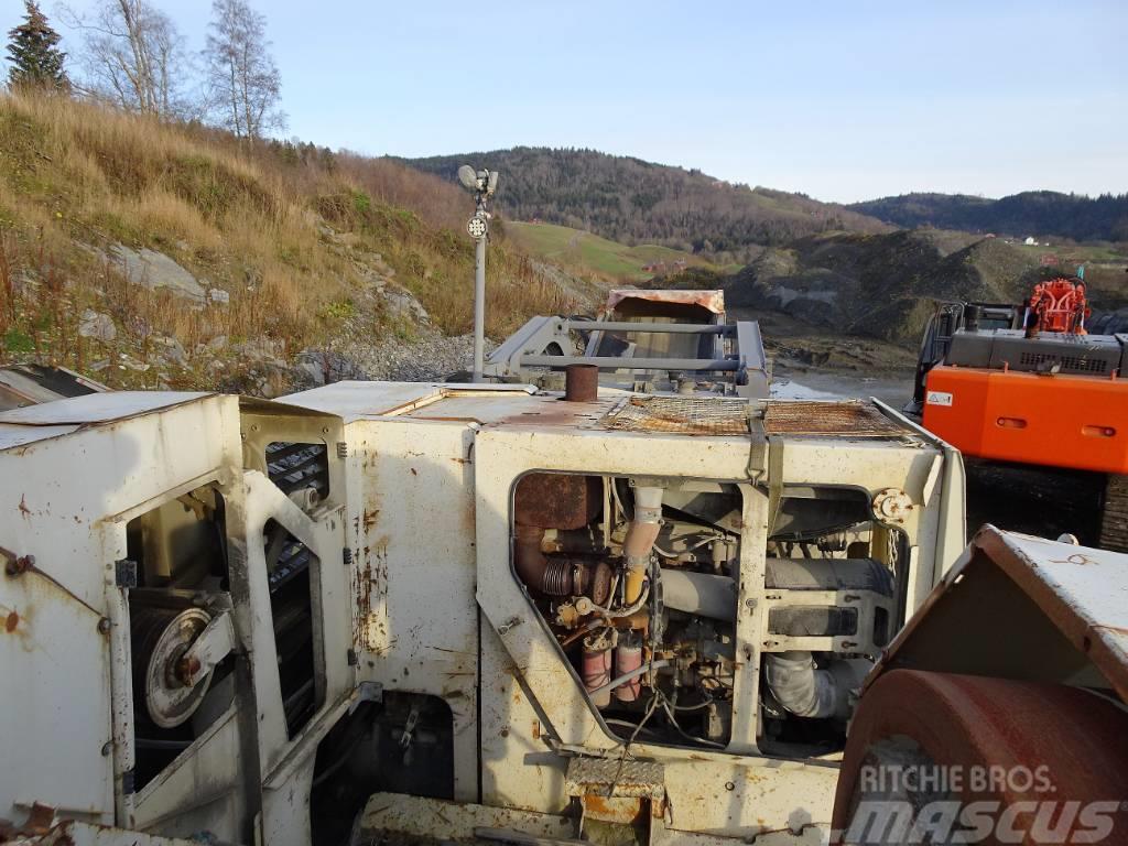 Metso Lokotrack LT3054 Trituradoras móviles