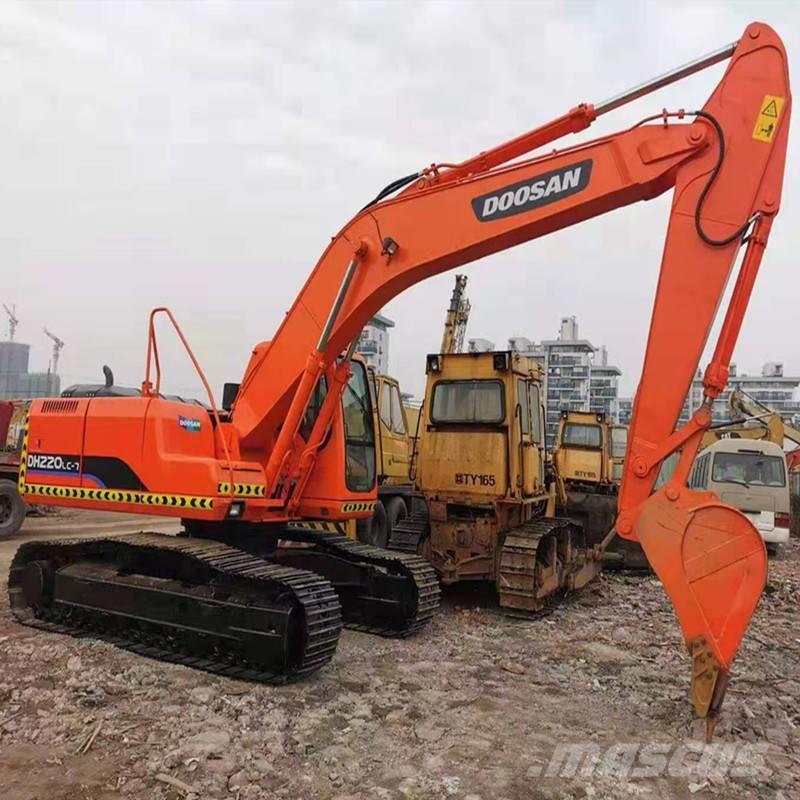 Doosan DH 220 Excavadoras sobre orugas