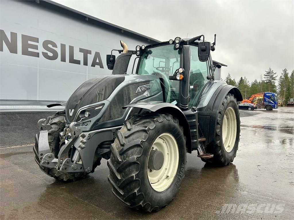 Valtra T174 ACTIVE Tractores