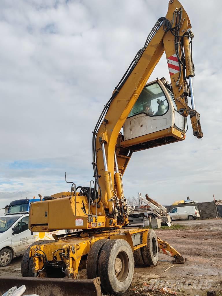 Liebherr 904C Manejadores de residuos industriales